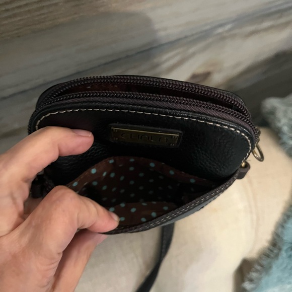 CHALA, piano cellphone crossbody - Picture 4 of 12